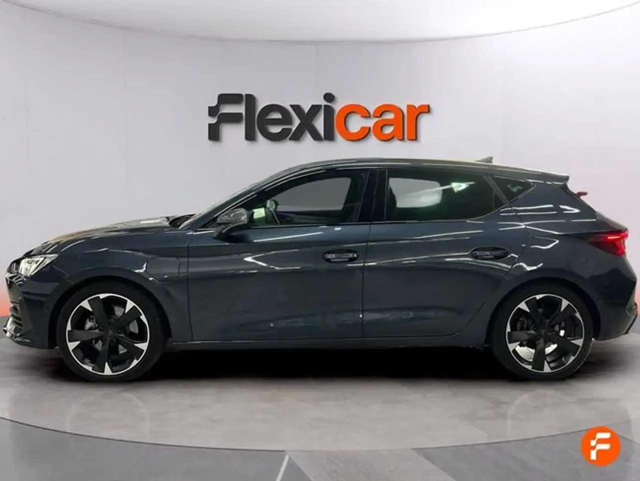 CUPRA Leon 1.5 TSI e-Hybrid 150kW DSG — معرض صور السيارة 4