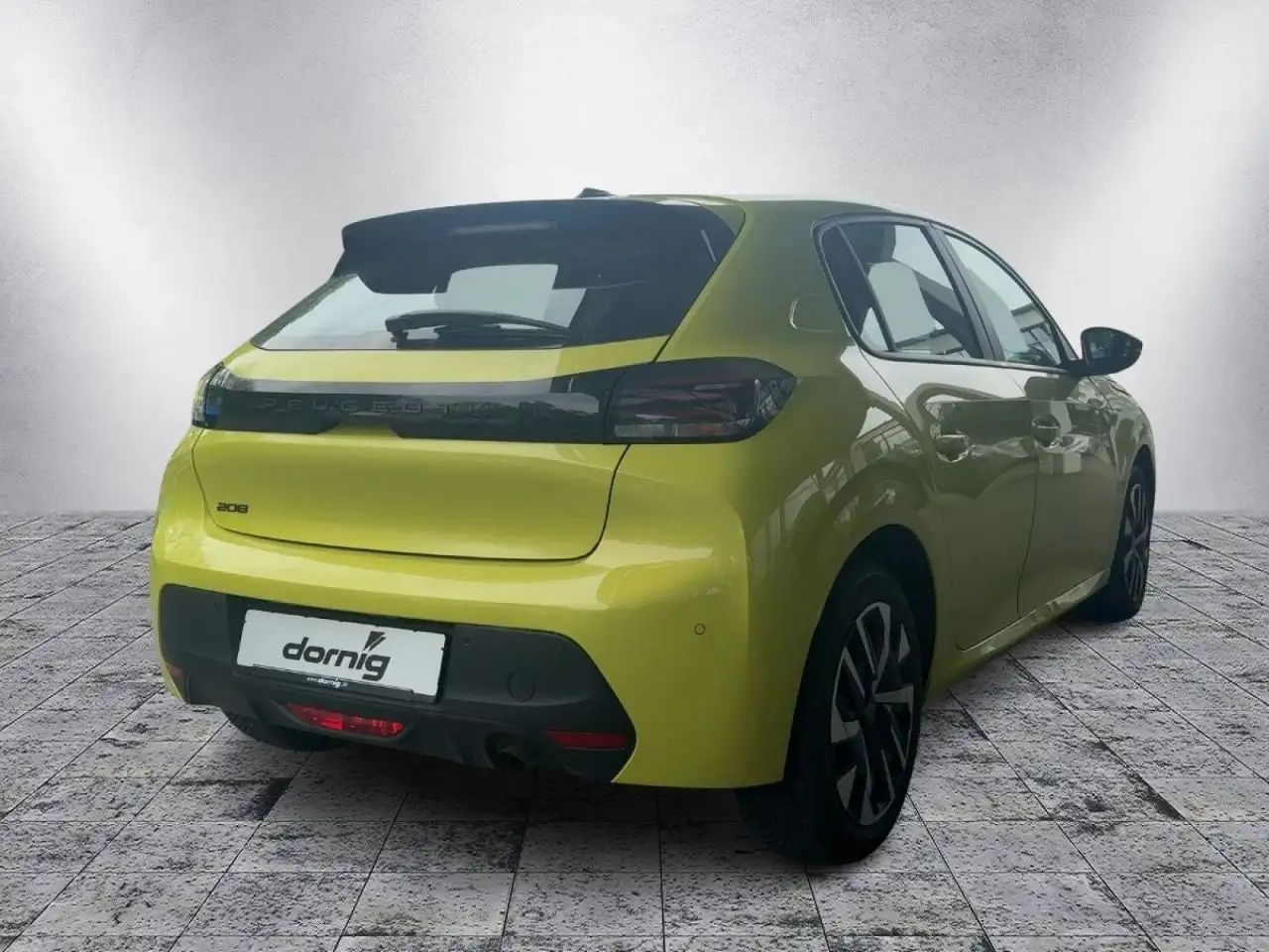 Peugeot 208 Active PureTech 100 — معرض صور السيارة 5