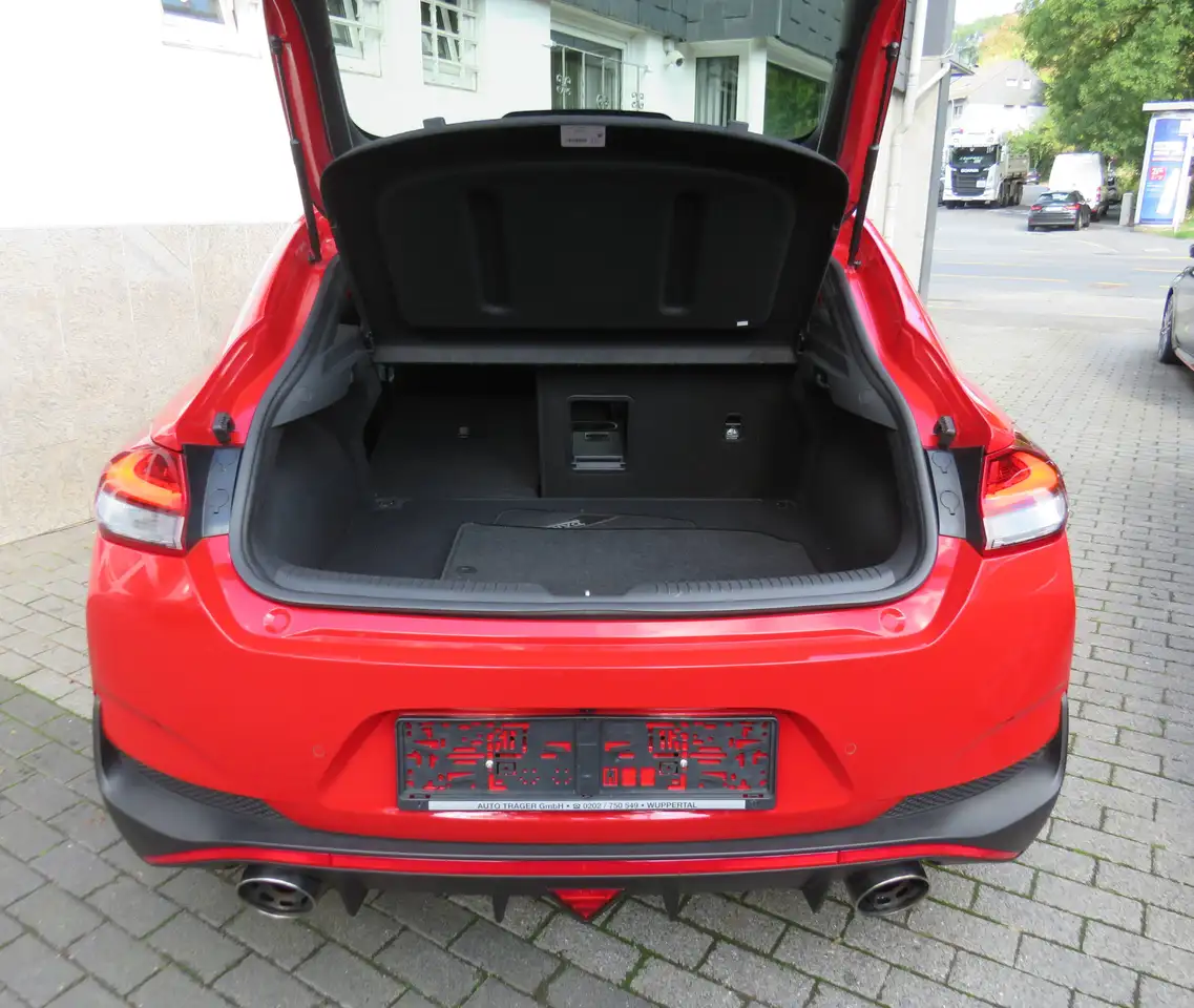 Hyundai i30 i30 Fastback N Performance // R-Kam, Shz, Navi — معرض صور السيارة 8