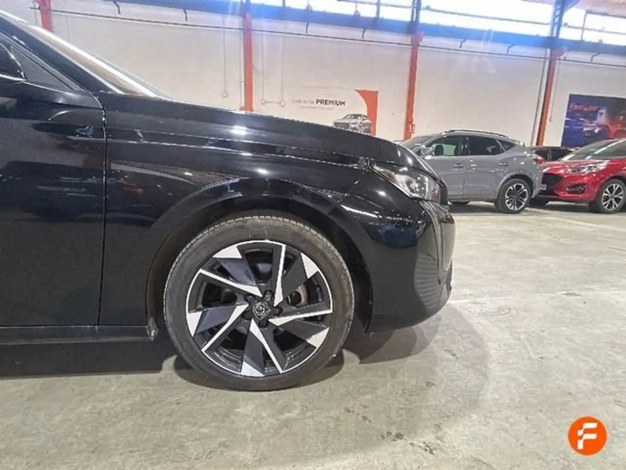 Peugeot 308 1.2 PureTech S&S Active 130 — Vehicle gallery 10