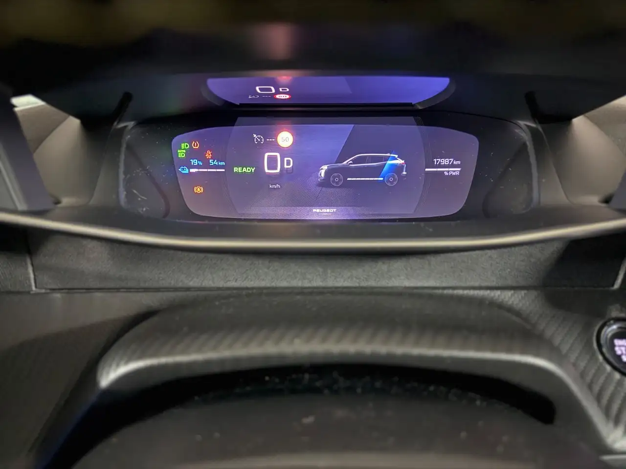 Peugeot 2008 e- GT LED-1.HAND-LED-WÄRMEPUMPE-TÜV-NEU — معرض صور السيارة 17