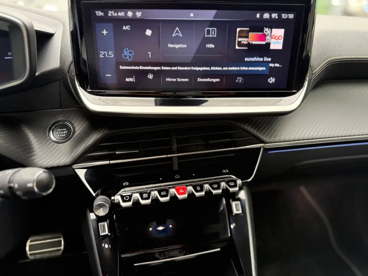 Peugeot 2008 e- GT LED-1.HAND-LED-WÄRMEPUMPE-TÜV-NEU — معرض صور السيارة 14