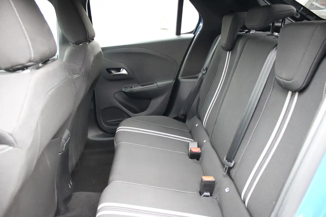 Opel Corsa 1.2 GS-LINE LED NAVI KEYLESS PDC KAMERA — معرض صور السيارة 8