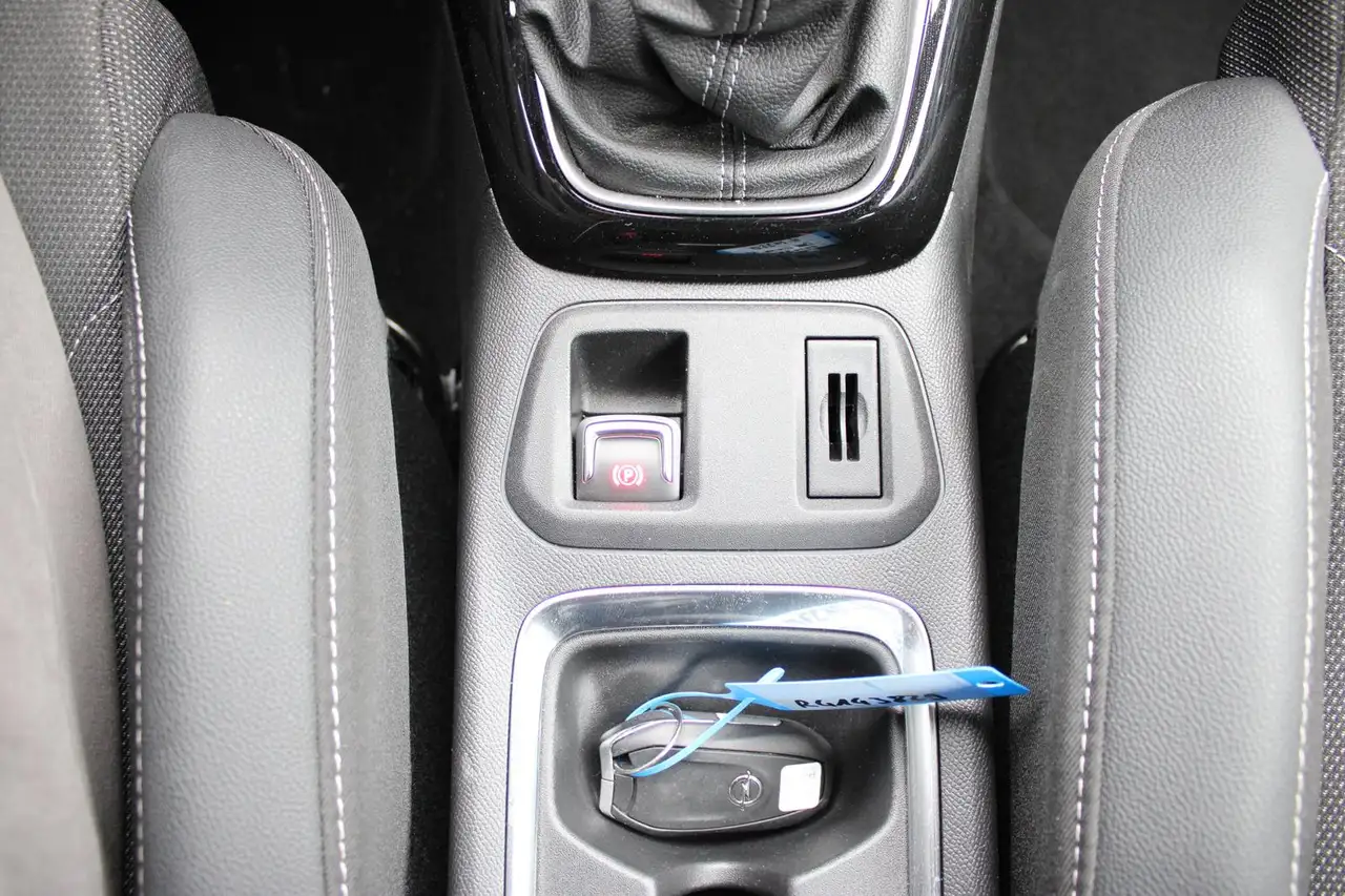 Opel Corsa 1.2 GS-LINE LED NAVI KEYLESS PDC KAMERA — معرض صور السيارة 18