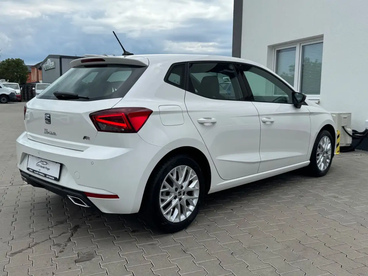 SEAT Ibiza FR — Vehicle gallery 6