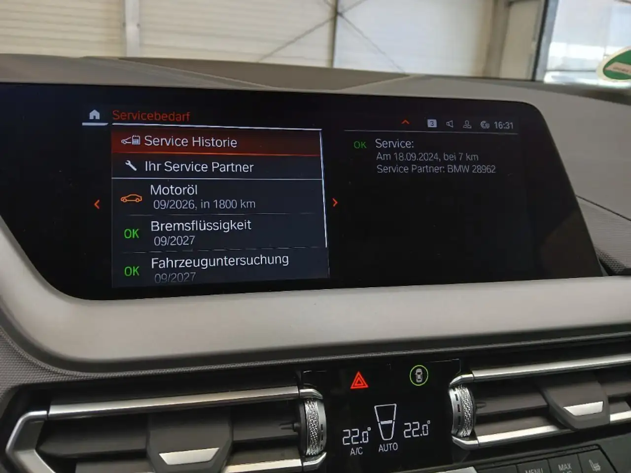 BMW 218 i Gran Coupe Advantage*LH*Parkassistent-Paket*DAB*SH*RFK*ACC*8 fach bereift*Außen-Spiegel-Paket*Driving-Assistant* — معرض صور السيارة 12