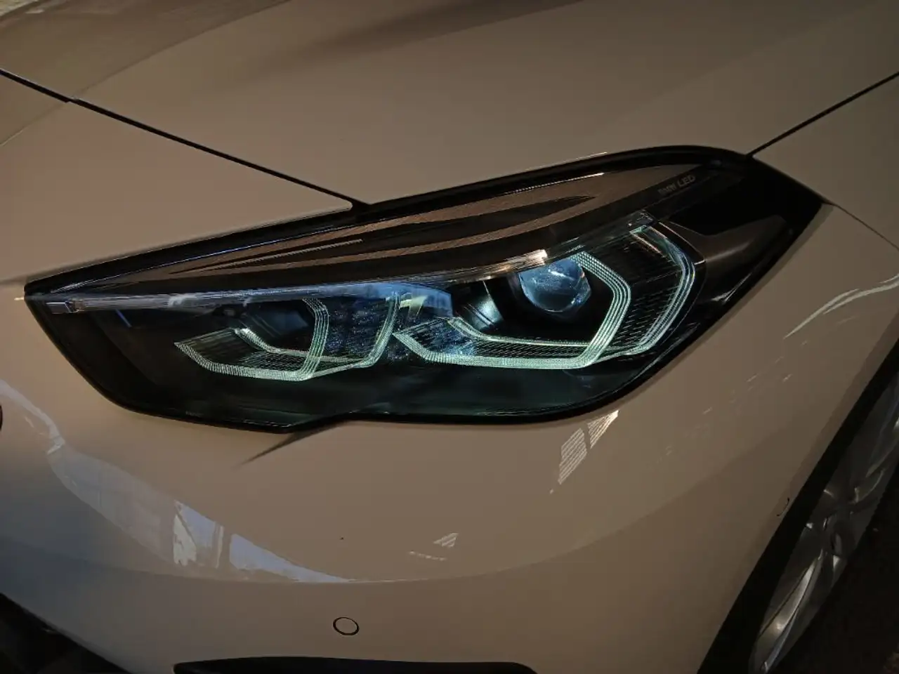 BMW 218 i Gran Coupe Advantage*LH*Parkassistent-Paket*DAB*SH*RFK*ACC*8 fach bereift*Außen-Spiegel-Paket*Driving-Assistant* — معرض صور السيارة 18