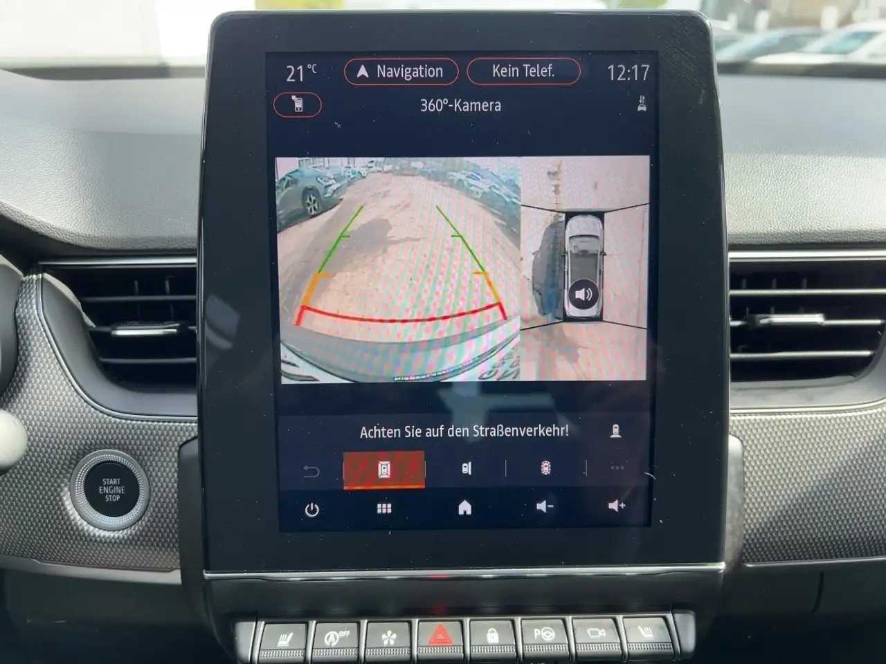 Renault Arkana TECHNO TCe 140 EDC SELBSTPARKEND — Vehicle gallery 15