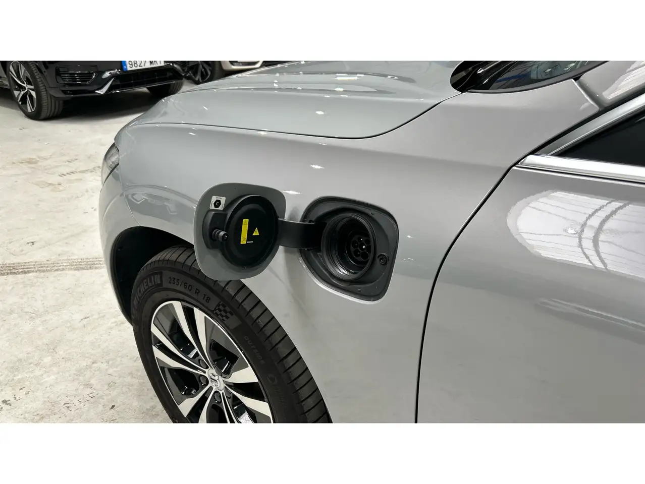 Volvo XC60 T6 Recharge Core — Vehicle gallery 20