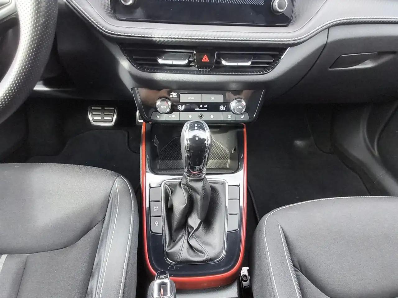 Skoda Fabia Monte Carlo *LED-Scheinwerfer *SHZ — Vehicle gallery 13