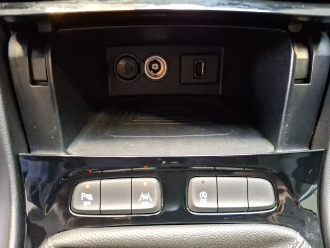 Opel Grandland Grandland 1.2 Turbo GS Line Klimaautomatik Alcantara Allwetter — Vehicle gallery 13