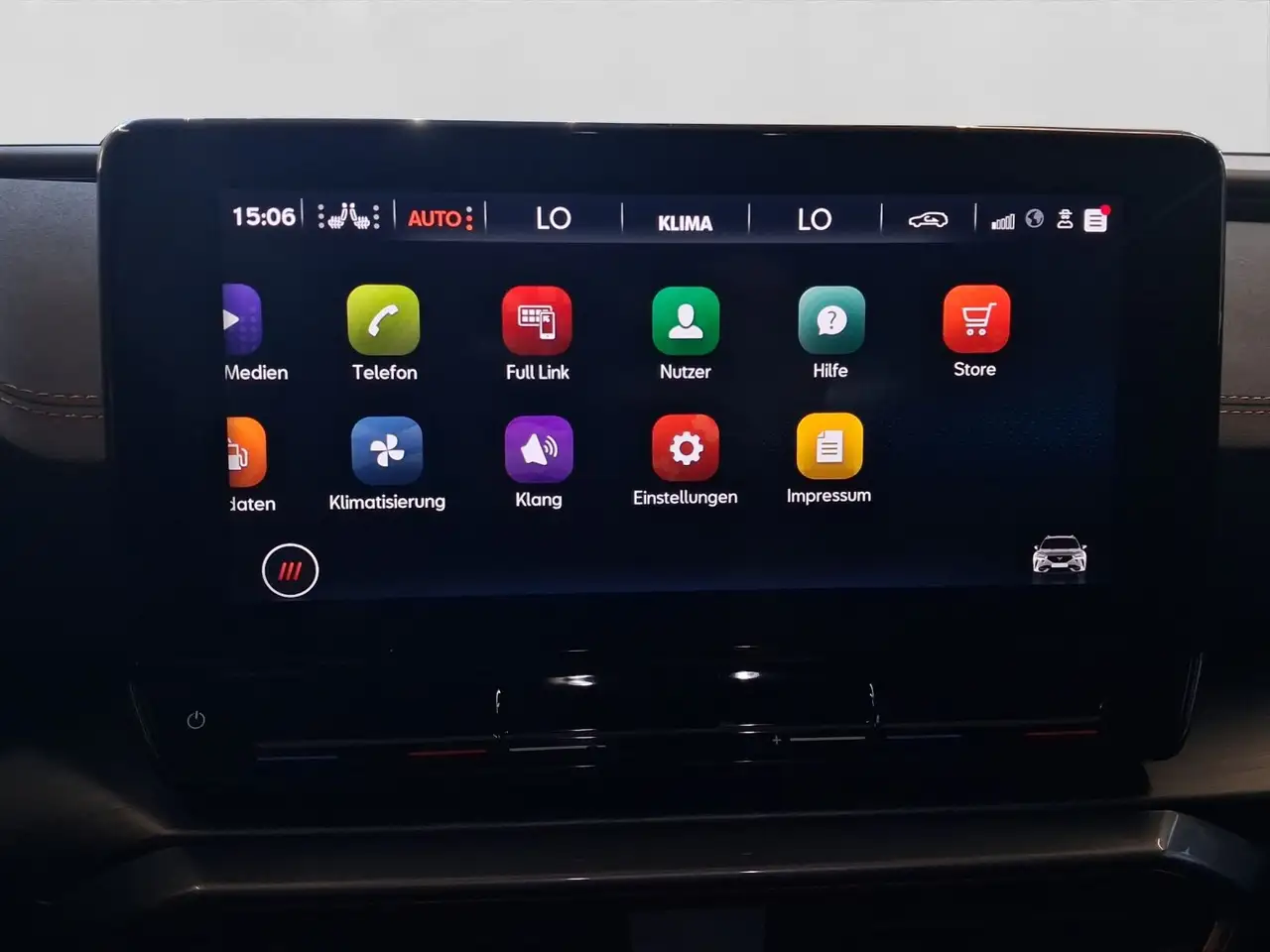 CUPRA Formentor 1.5 TSI DSG LM18 LED NAVI WINTERPKT KE — معرض صور السيارة 14