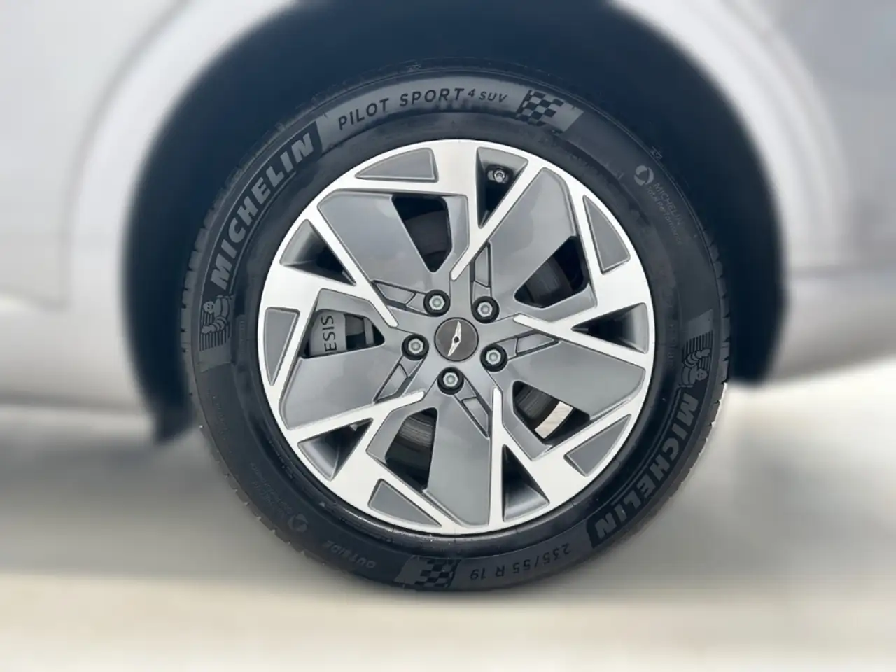 Genesis GV70 Sport Electrified 4WD AD El. Panodach Leder Memory — Vehicle gallery 9