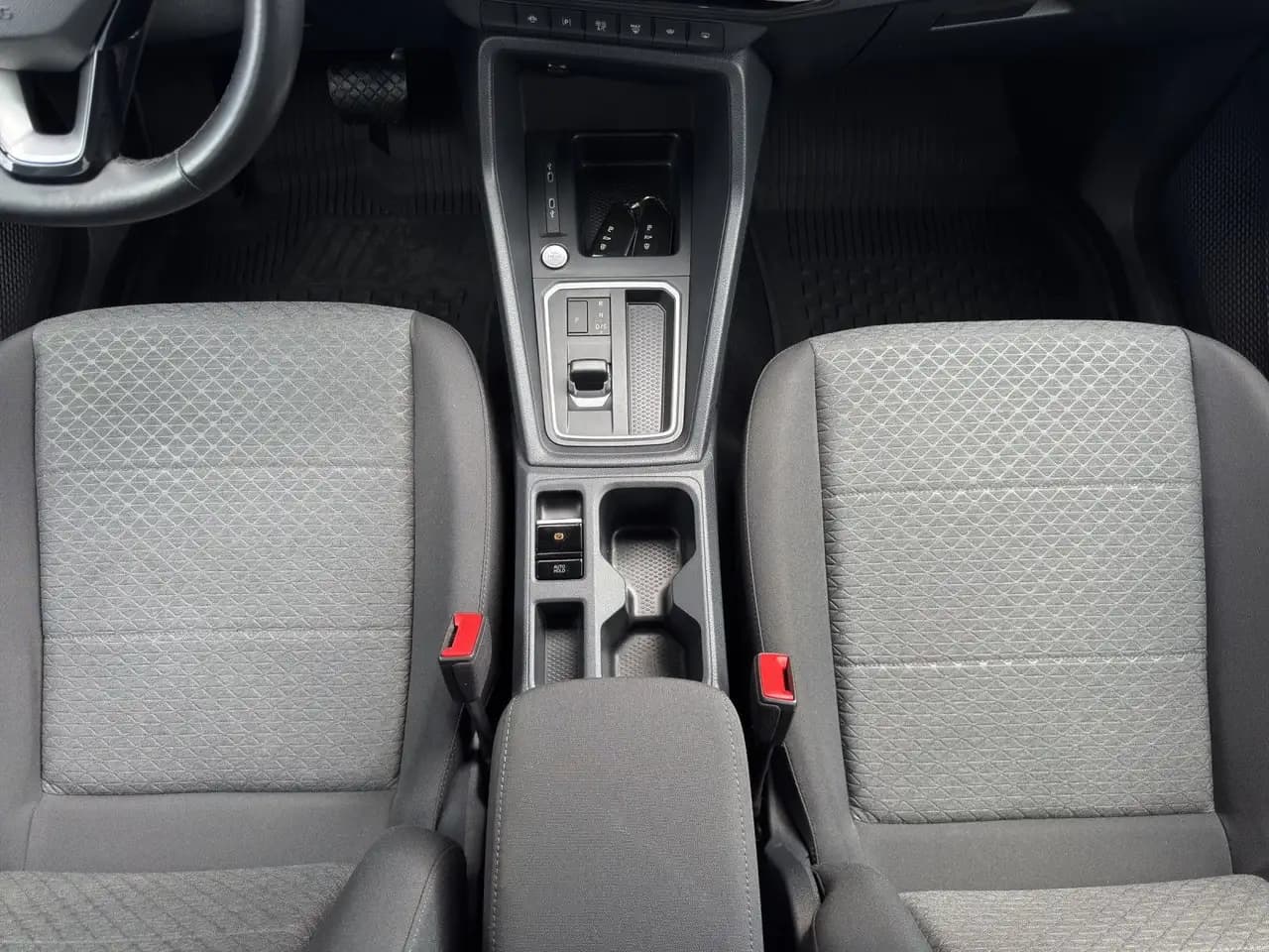 Ford Tourneo Connect Grand Tourneo Connect Titanium *7 Sitzer*Navi* — Galerie du véhicule 18