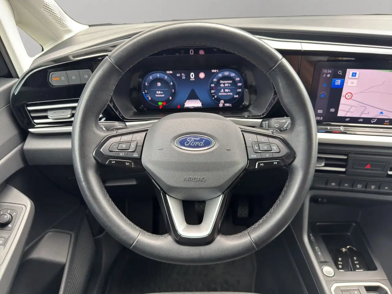 Ford Tourneo Connect Grand Tourneo Connect Titanium *7 Sitzer*Navi* — Galerie du véhicule 15
