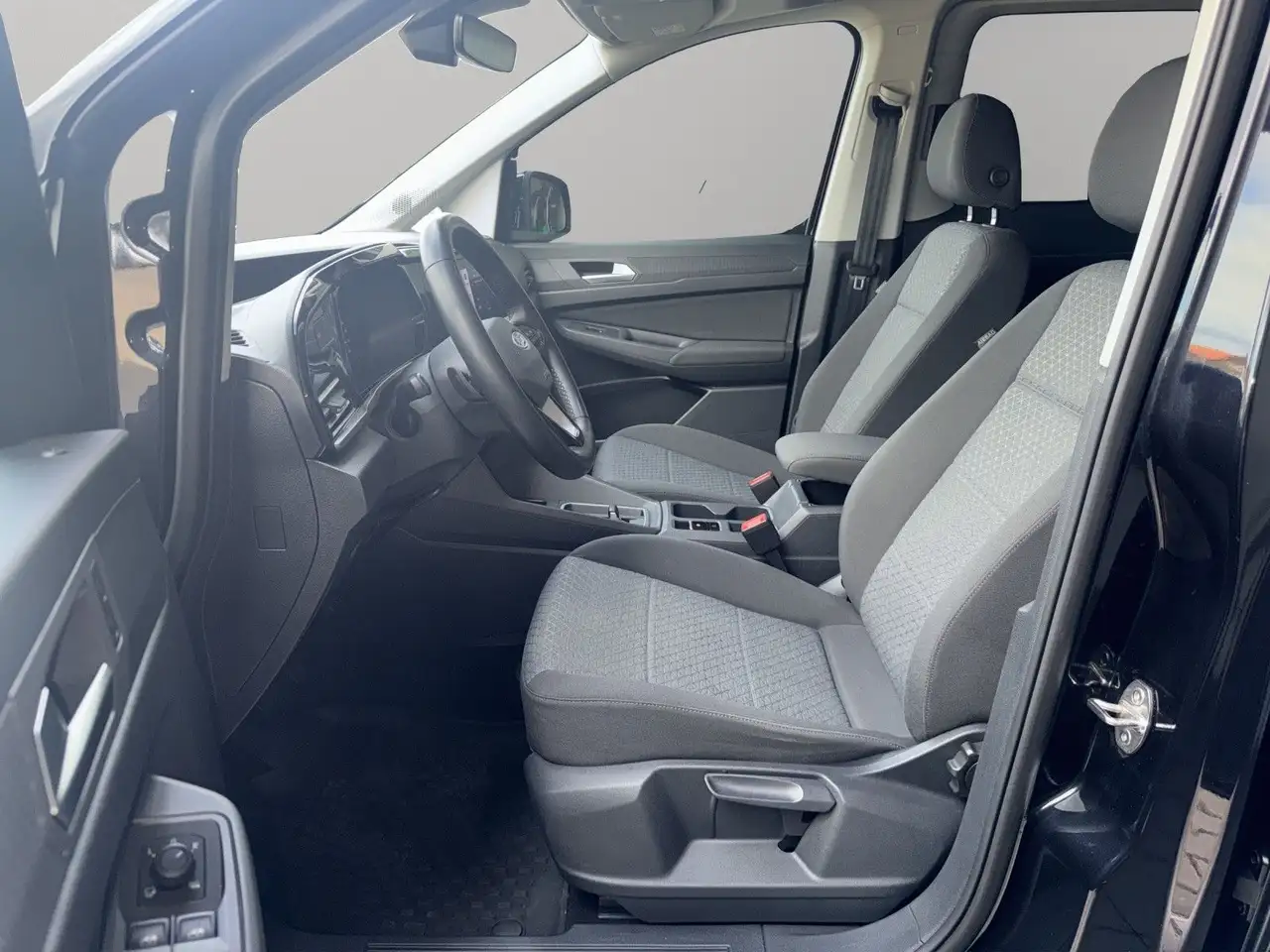 Ford Tourneo Connect Grand Tourneo Connect Titanium *7 Sitzer*Navi* — Galerie du véhicule 9