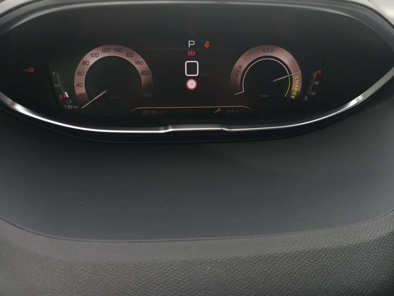 Peugeot 3008 Hybrid 136 e-DSC6 GT ACC LED Navi PDC Kamera — Galería del vehículo 5