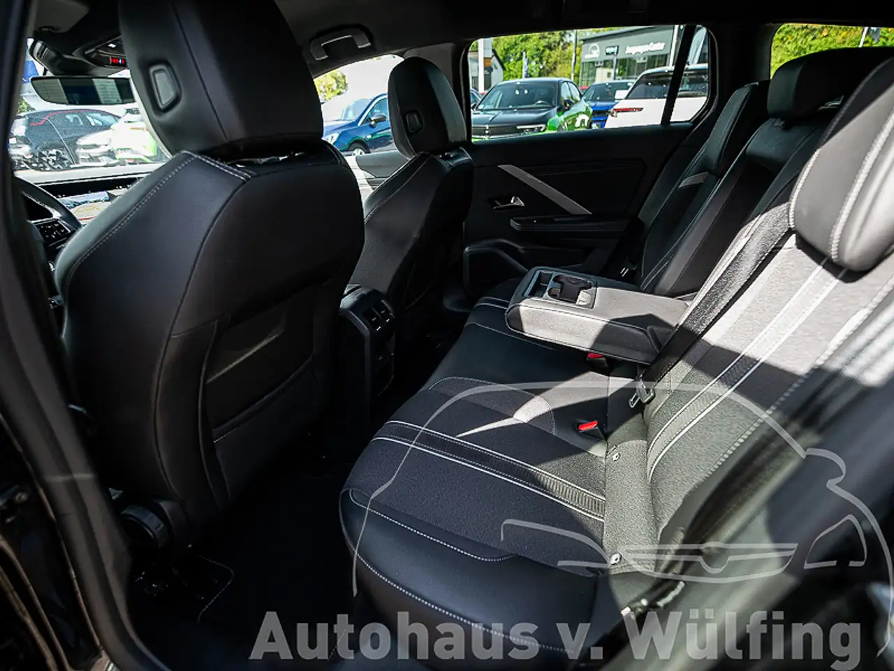 Opel Astra Sports Tourer GS-Line Automatik +WINTER-PAKET+AGR+PDC/KAMERA+UNFALLFREI+GARANTIE+ — Vehicle gallery 13