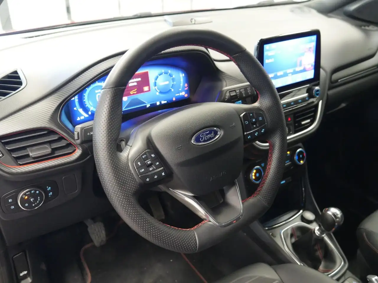 Ford Puma 1.0 EcoBoost MHEV ST-Line X 125 — Galerie du véhicule 7