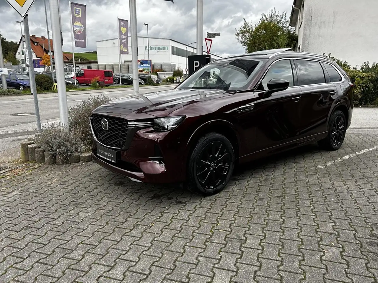 Mazda CX-80 2.5L e-SKYACTIV PHEV 327ps 8AT AWD Homura Plus — معرض صور السيارة 2