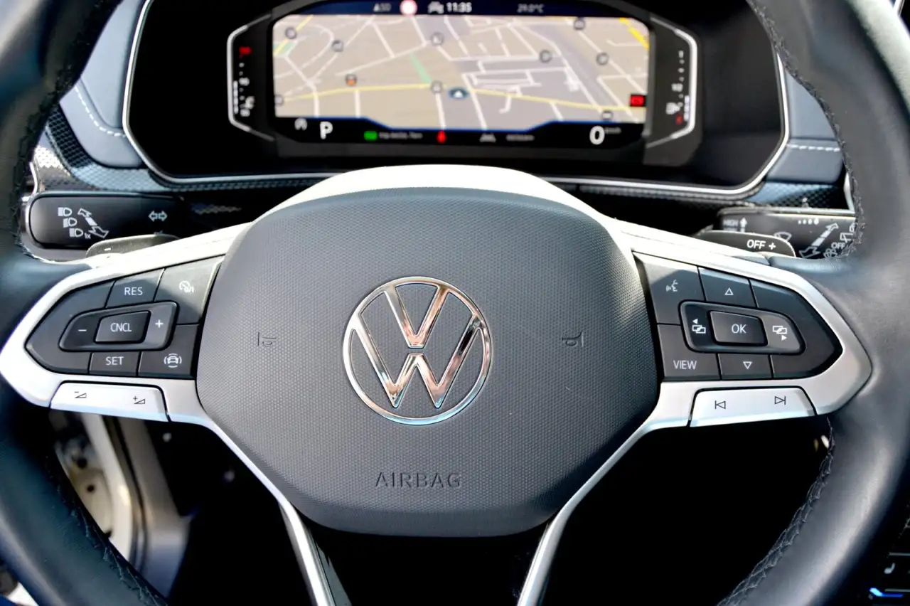 Volkswagen T-Cross T-Cross 1,5 Style Autom AutoAC Navi RFK LED LMF — Vehicle gallery 12