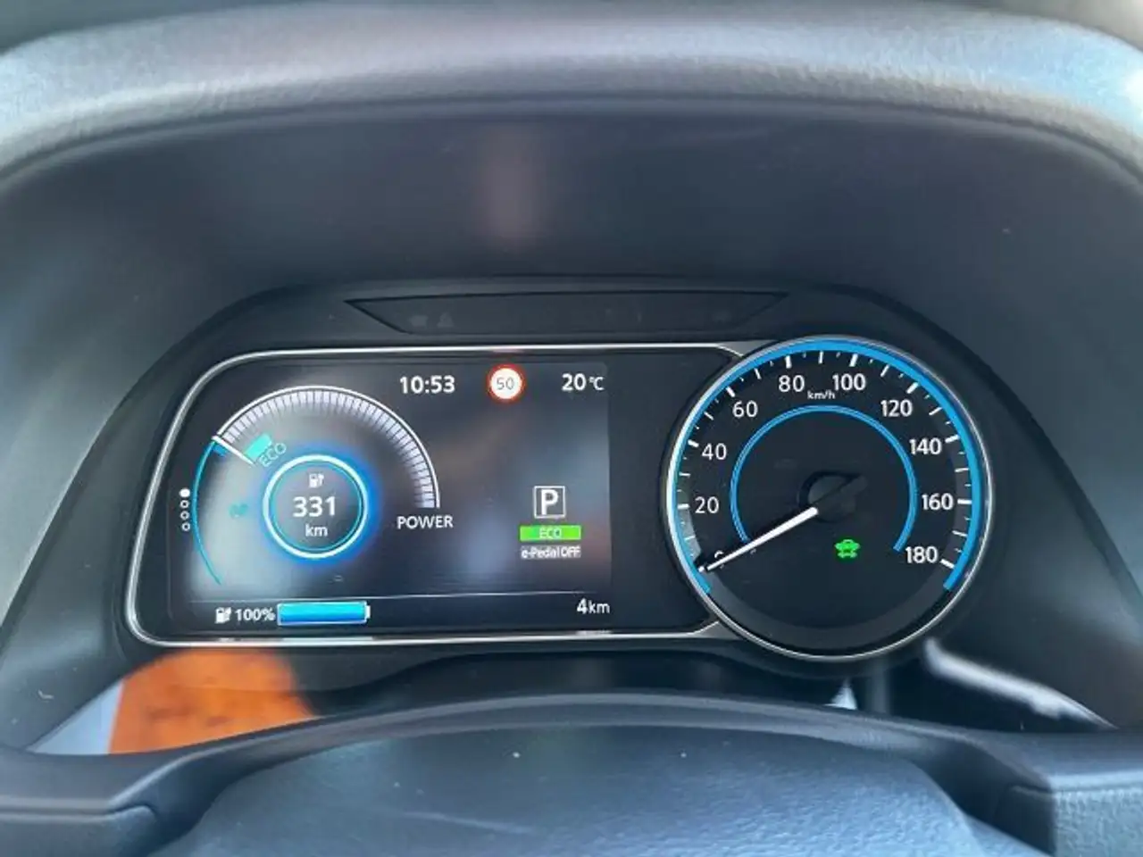 Nissan Leaf LEAF (ZE1) MY22 N-CONNECTA Winterpaket LED — معرض صور السيارة 10
