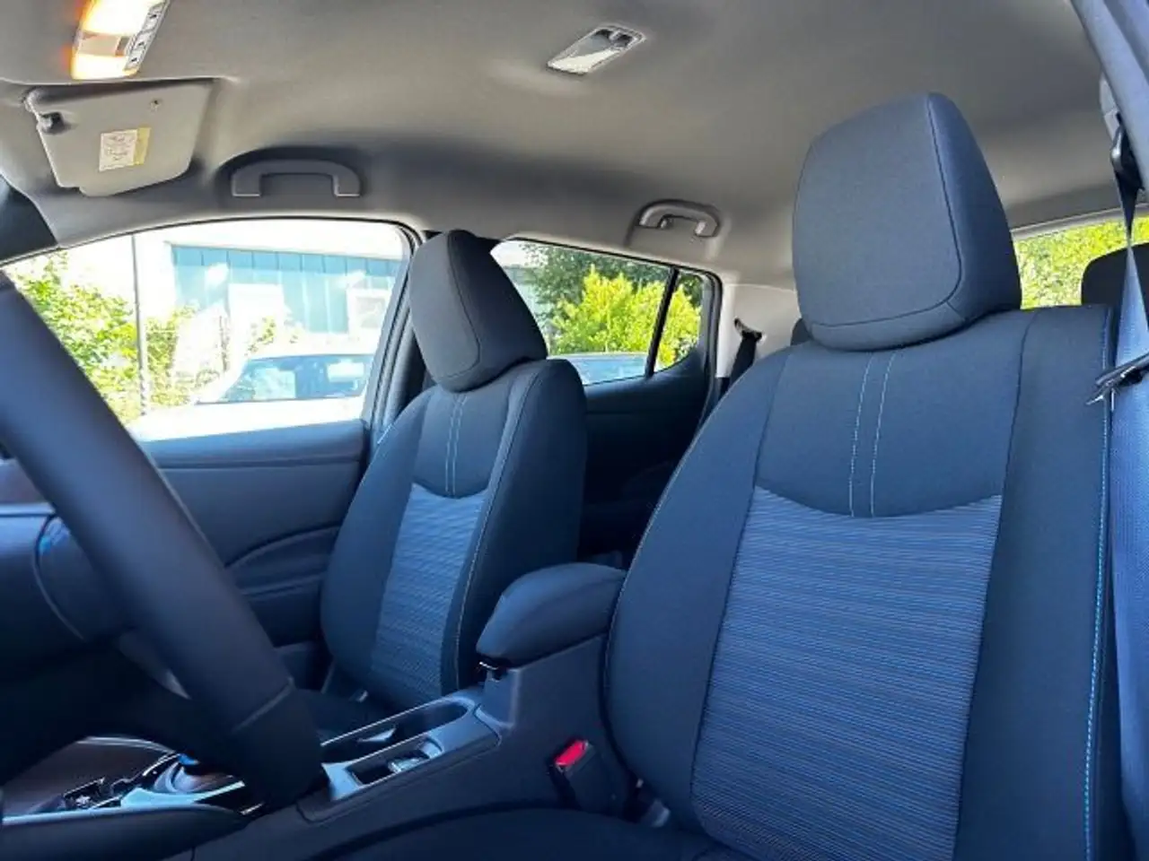Nissan Leaf LEAF (ZE1) MY22 N-CONNECTA Winterpaket LED — معرض صور السيارة 25
