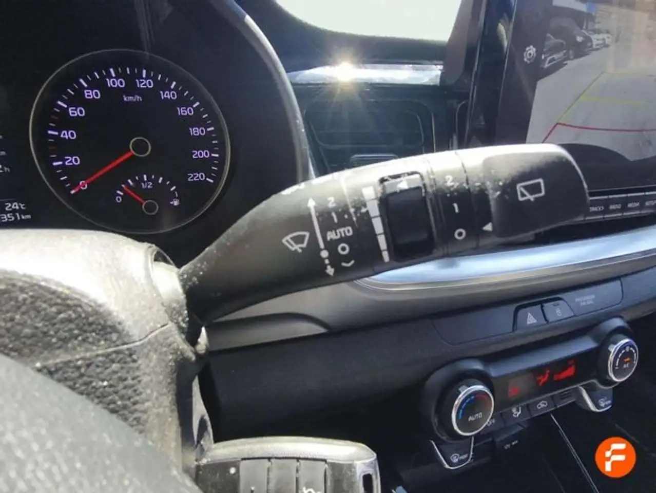 Kia Stonic 1.0 T-GDi 74kW (100CV) MHEV MT Drive — معرض صور السيارة 20