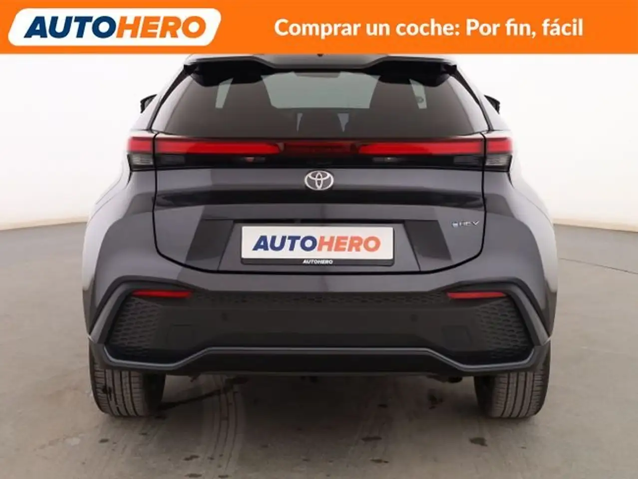 Toyota C-HR 2.0 Hybrid Advance — Vehicle gallery 5
