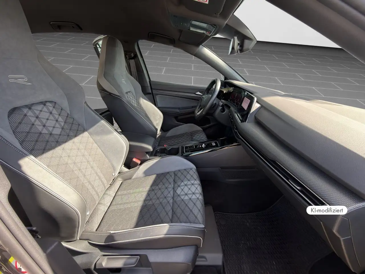 Volkswagen Golf R-Line 1.5 eTSI DSG RFK NAVI ACC SHZ — معرض صور السيارة 4