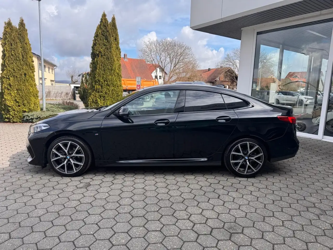 BMW Sonstige 218i Gran Coupe M-Sport KAMERA ABSTANDSTEMP NAVI — معرض صور السيارة 6