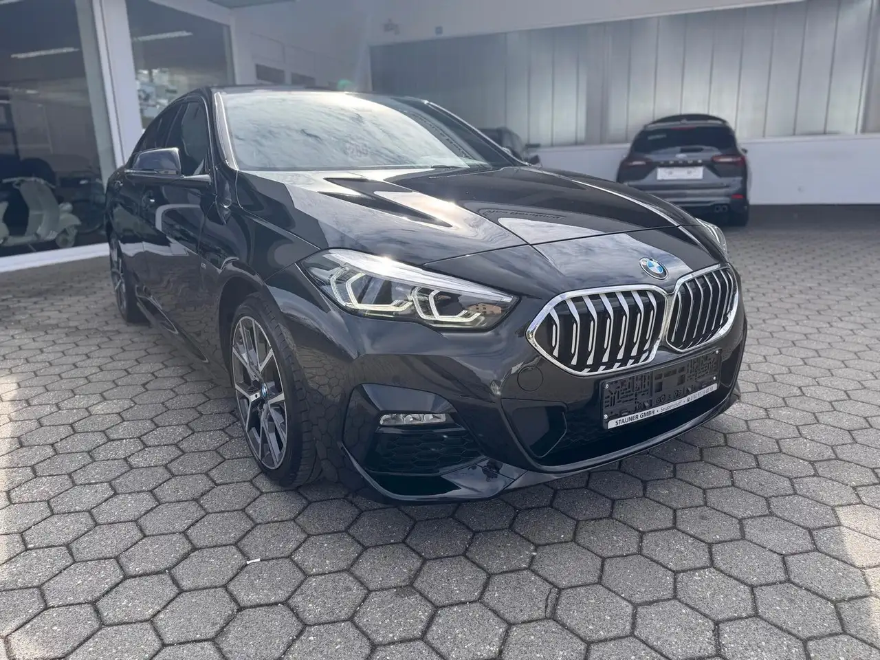 BMW Sonstige 218i Gran Coupe M-Sport KAMERA ABSTANDSTEMP NAVI — معرض صور السيارة 8