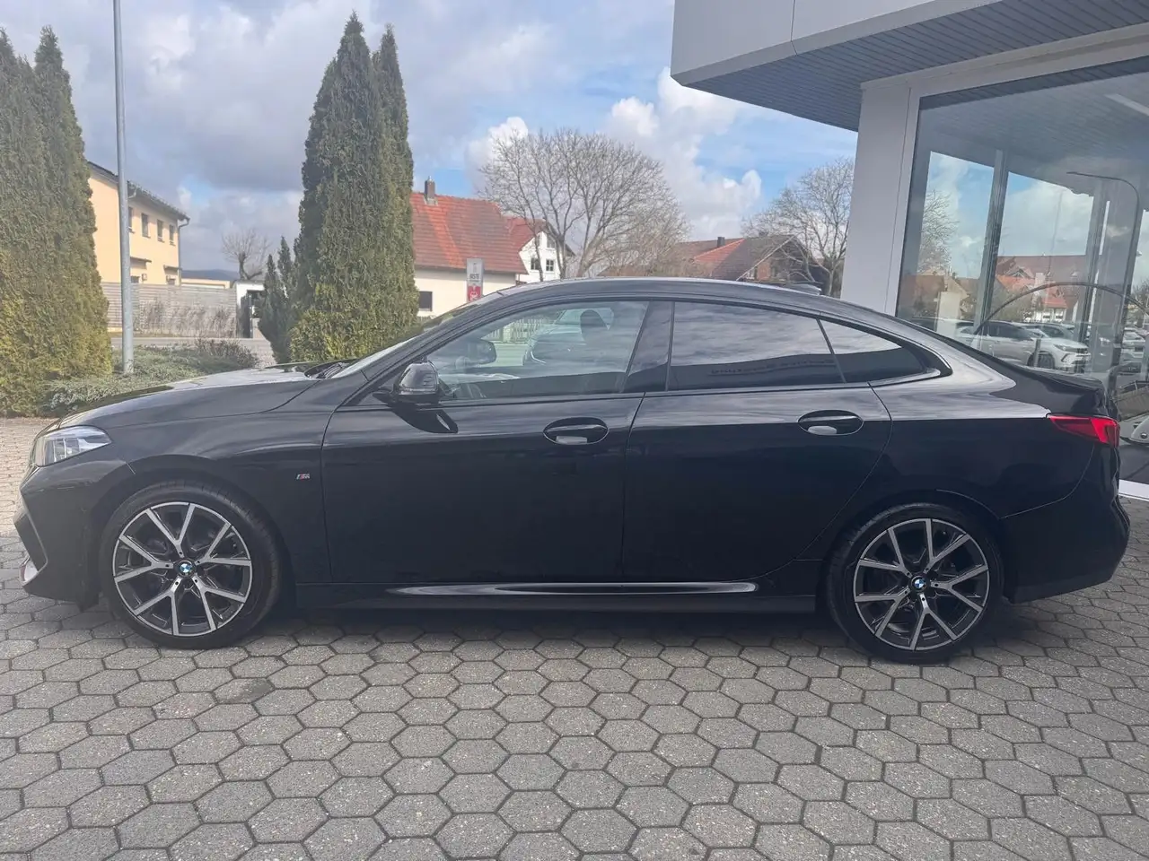 BMW Sonstige 218i Gran Coupe M-Sport KAMERA ABSTANDSTEMP NAVI — معرض صور السيارة 4