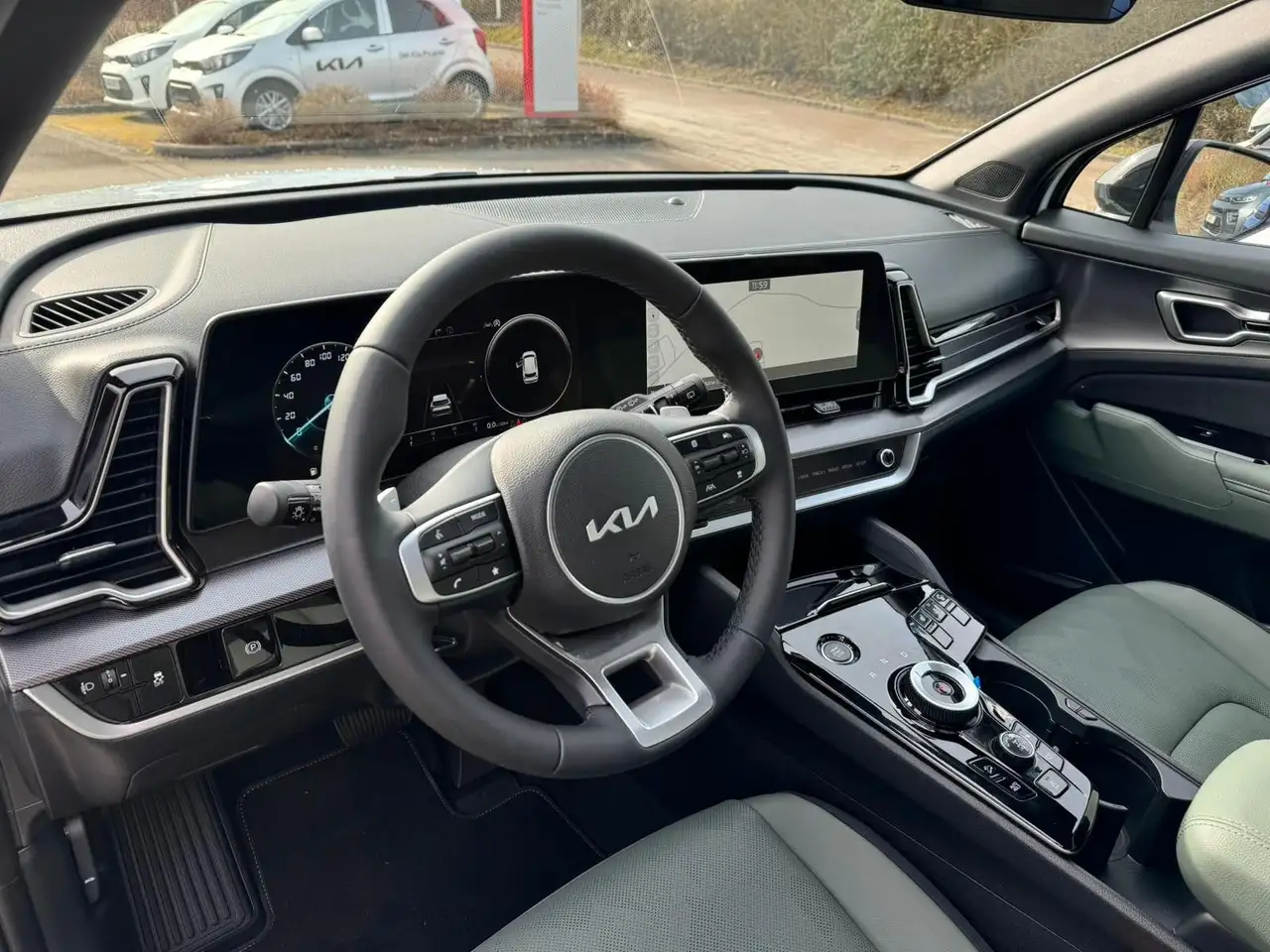 Kia Sportage 1.6 T-GDI Nightline DCT *Navi*LED* — Galería del vehículo 12