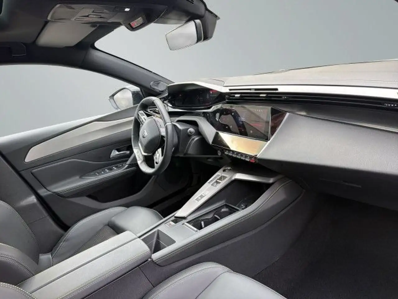Peugeot 408 GT PureTech 130 EAT8 / Massagesitze / PANO / — Vehicle gallery 15
