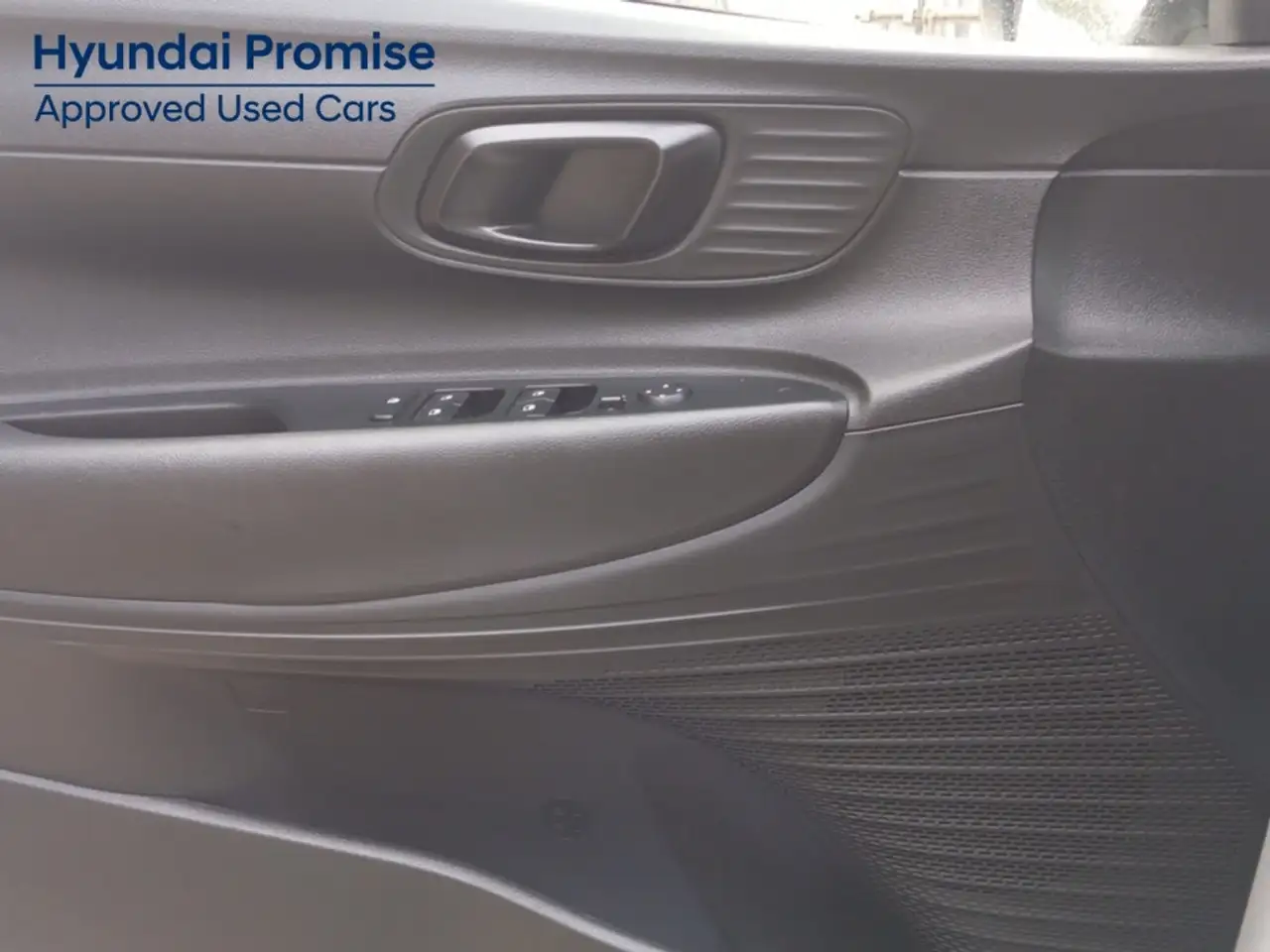 Hyundai BAYON 1.2 MPI Klass — Galería del vehículo 18