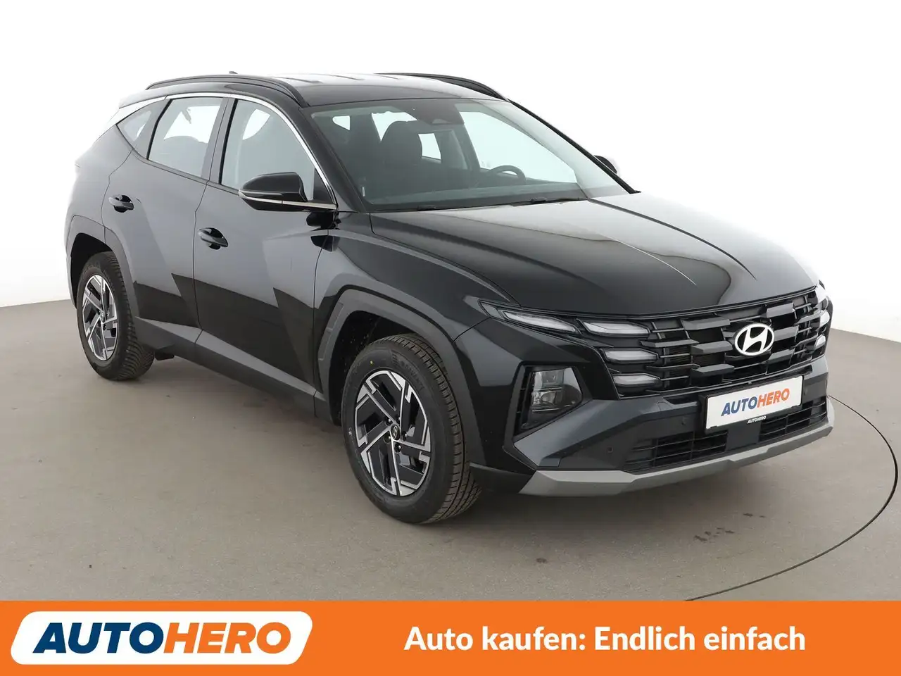 Hyundai TUCSON 1.6 T-GDI Select*NAVI*LED*CAM*SPUR*PDC*SHZ* — Vehicle gallery 8