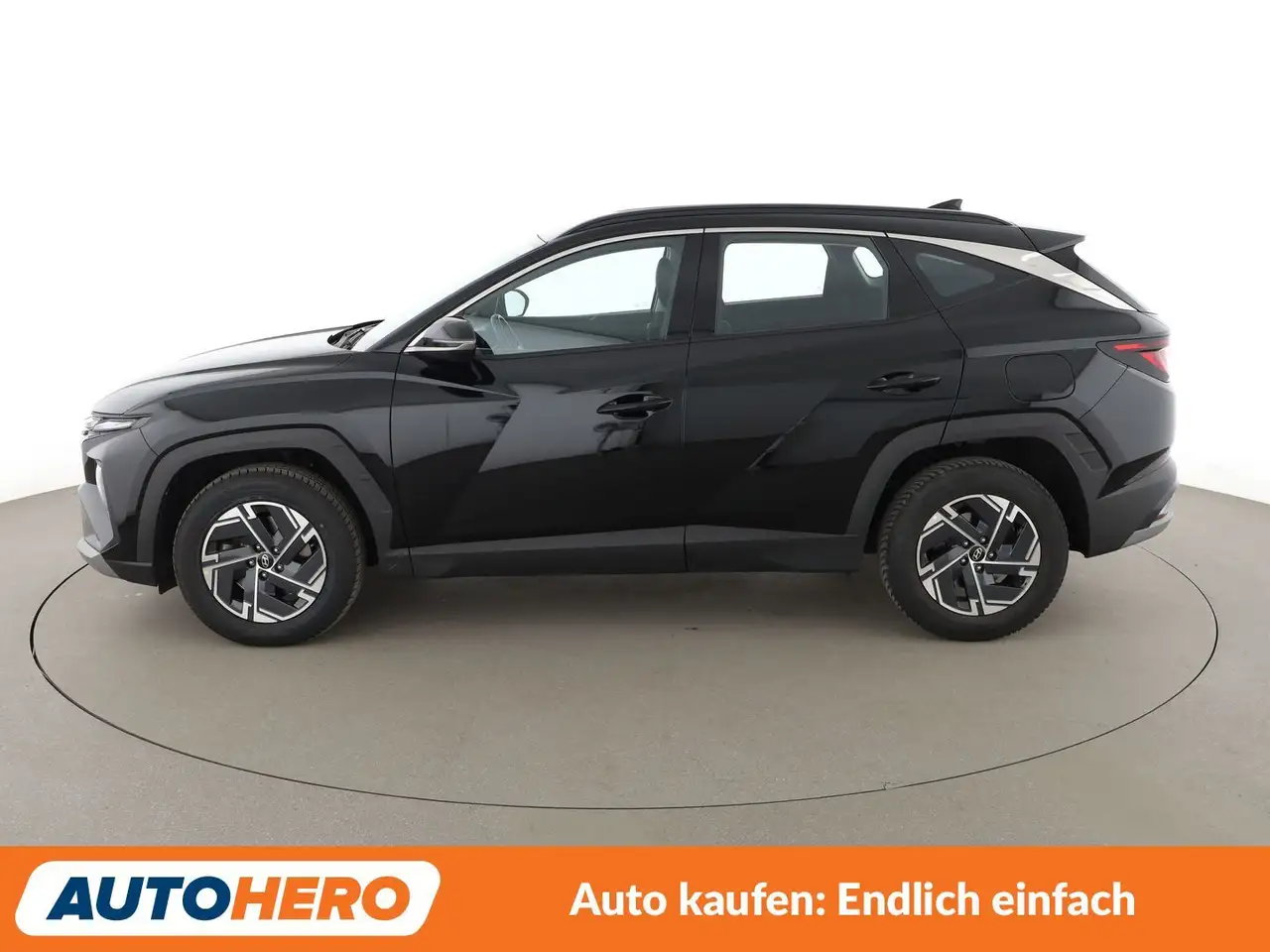 Hyundai TUCSON 1.6 T-GDI Select*NAVI*LED*CAM*SPUR*PDC*SHZ* — Vehicle gallery 3