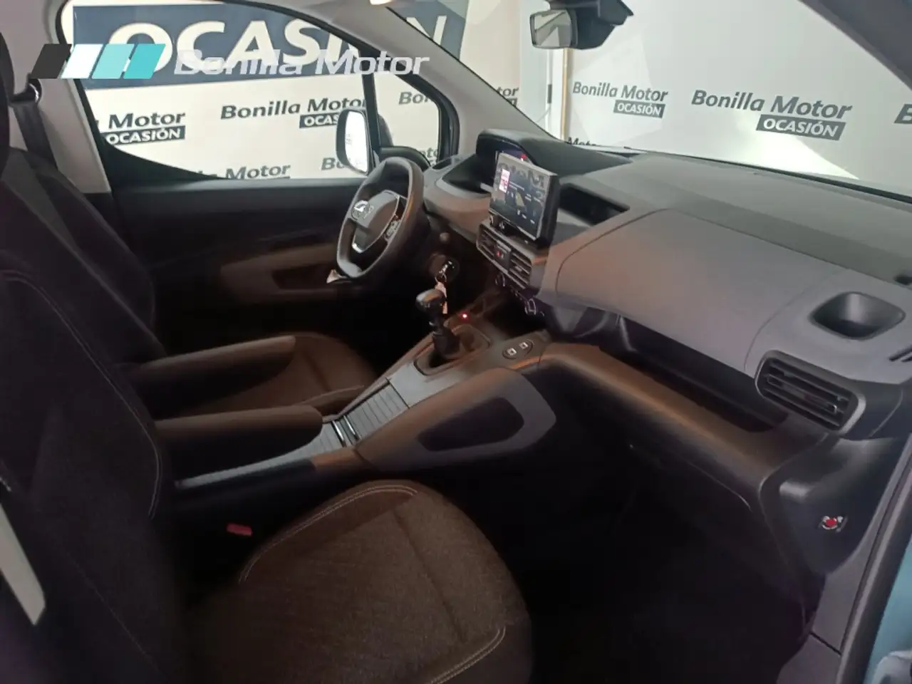 Peugeot Rifter 1.5 BLUEHDI 73KW ALLURE STANDARD 100 4P — معرض صور السيارة 16