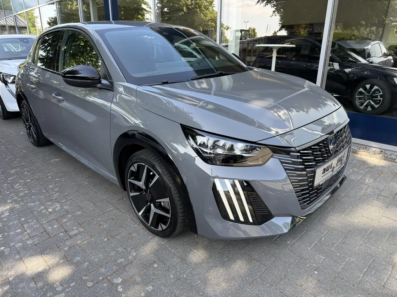 Peugeot 208 Hybrid 136 GT — Eckernförde