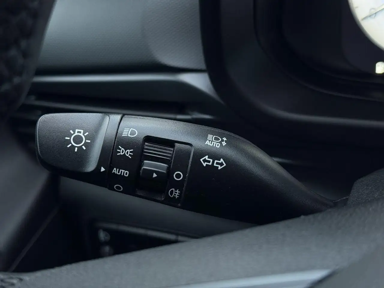 Hyundai i20 1.0 TGDI | SMART | RF-KAMERA | LNKRD + SHZG — Galerie du véhicule 30