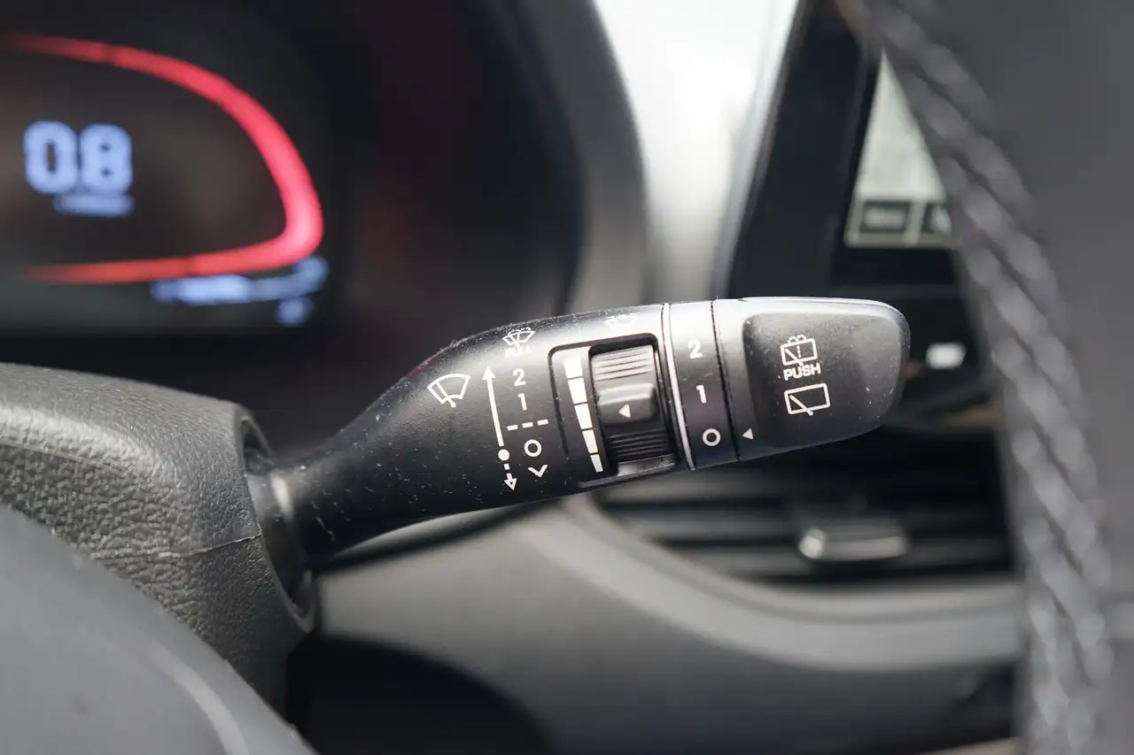 Hyundai i30 Kombi 1.0 T-GDI LED Navi Kamera — Galerie du véhicule 25