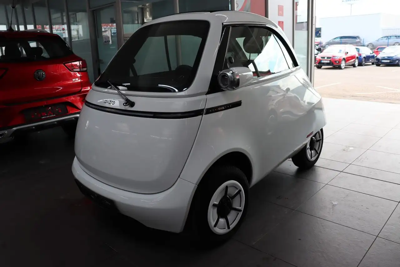 Sonstige Sonstige Dolce *Faltdach *90km/h 10,5 kWh *177km Reichw — Düren