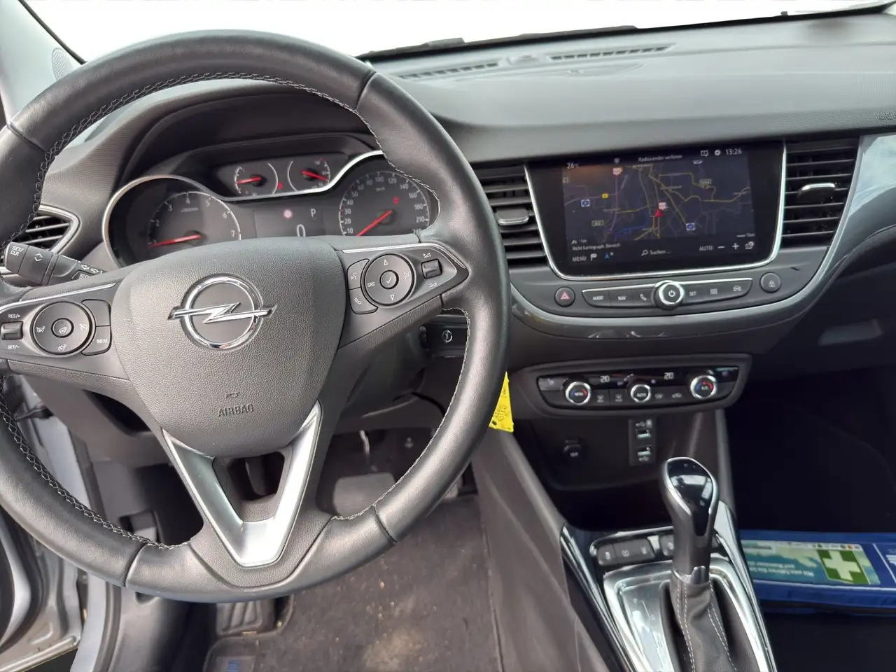 Opel Crossland Elegance 1,2 Turbo Navi+SHZ+LHZ+RFK+LED — Galería del vehículo 14