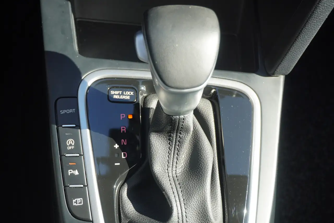 Kia Ceed SW / cee'd SW Ceed SW 1.5 T-GDI Spirit Sitzheizung Kamera PDC — Galerie du véhicule 23