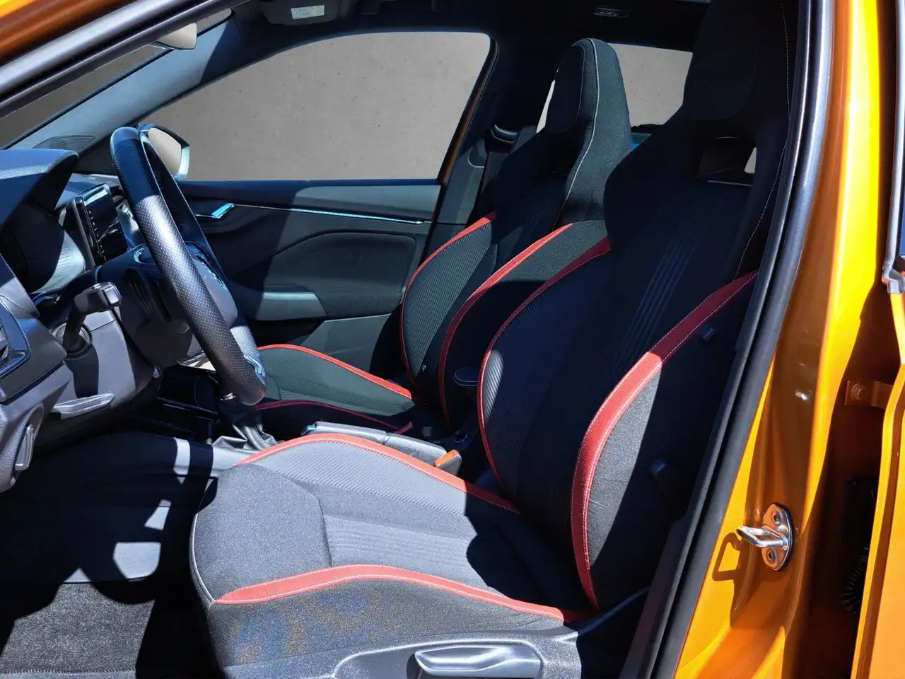Skoda Kamiq Monte Carlo 1.5 TSI DSG Navi — Vehicle gallery 11