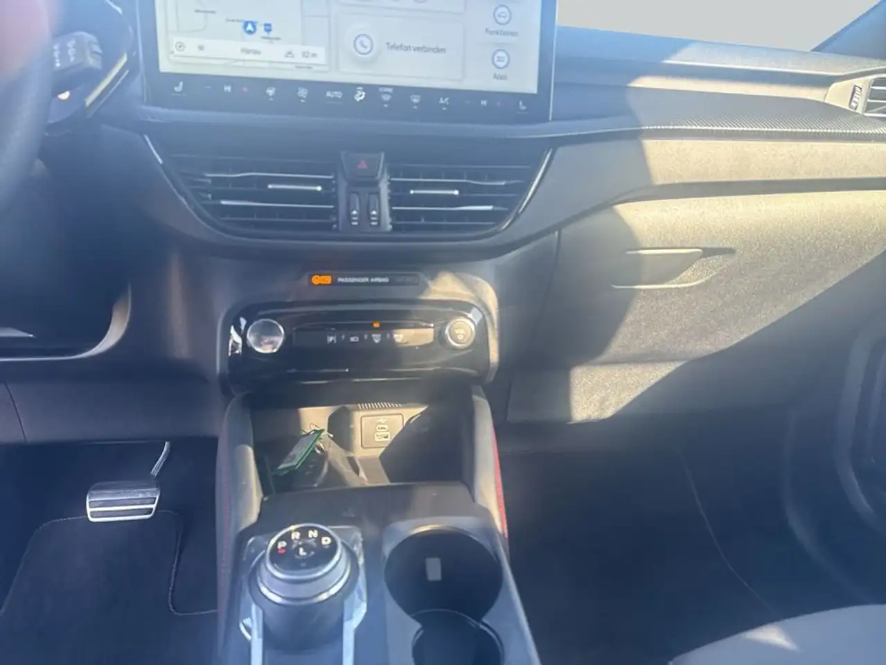 Ford Kuga 2.5 Duratec FHEV ST-LINE X — Galería del vehículo 15