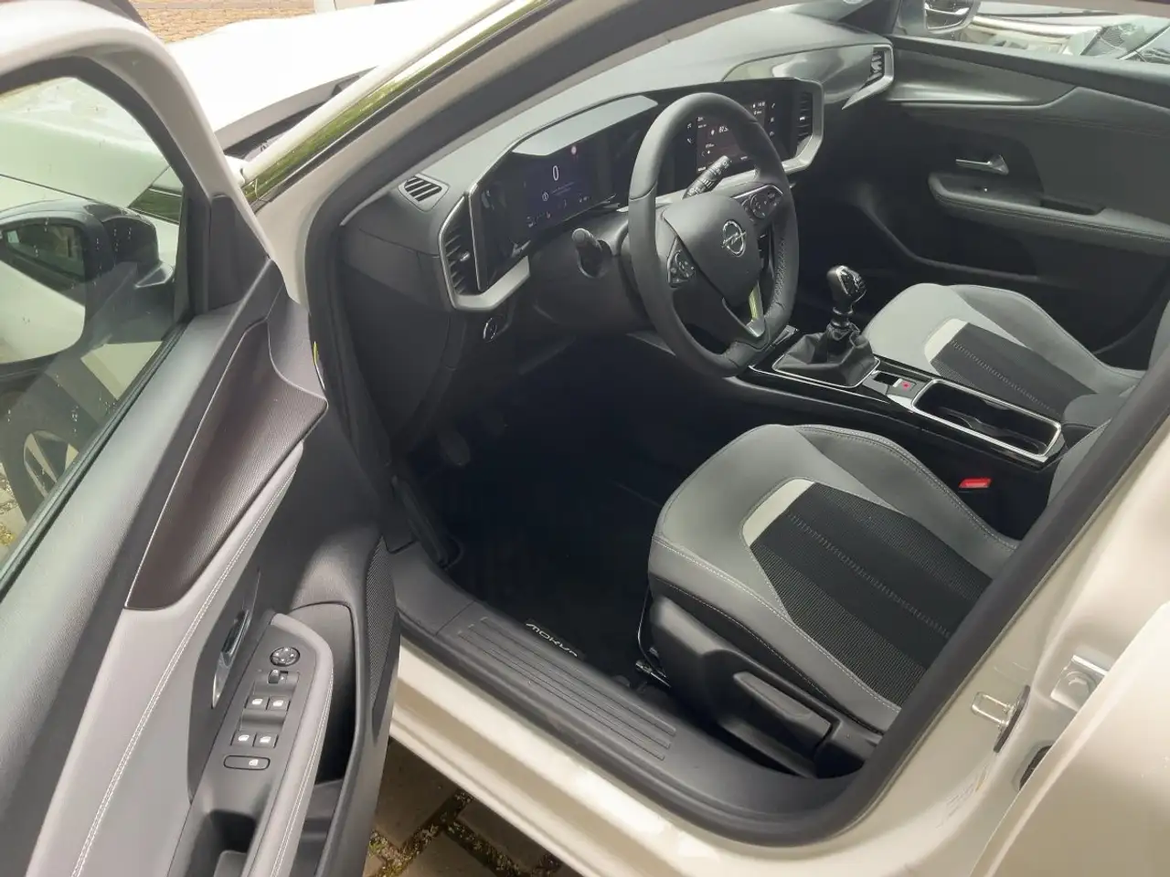 Opel Mokka 1.2 Turbo Elegance LED+SHZ+Winterp.+Kam. — معرض صور السيارة 9