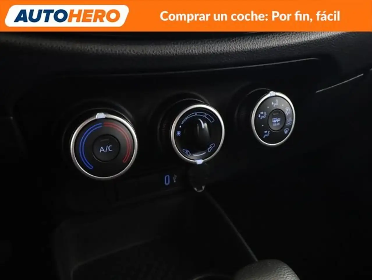 Toyota Platz 1.0 Play — معرض صور السيارة 26
