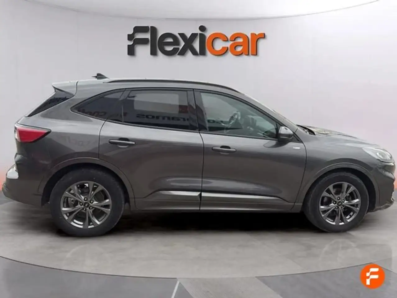 Ford Kuga 2.0 EcoBlue ST-Line FWD 120 Aut. — معرض صور السيارة 12